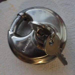 U-Haul Round Lock 2 Keys